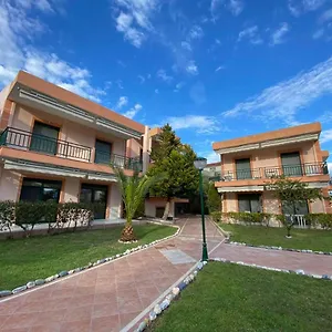 https://alexandra-apartments-nikiti-sithonia.hotelschalkidiki.net
