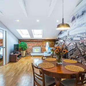 Designer In The Heart Of 4th Floor No Lift Appartement Cracovie